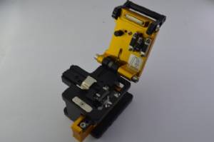 fiber optic cleaver2