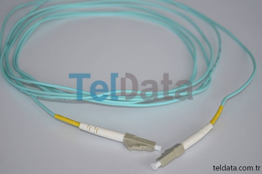 LC LC Fiber Patch Cord, MultiMode, Simplex, OM3 04