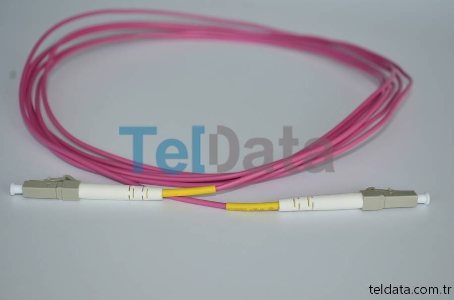 LC LC Fiber Patch Cord, MultiMode, Simplex, OM4 04